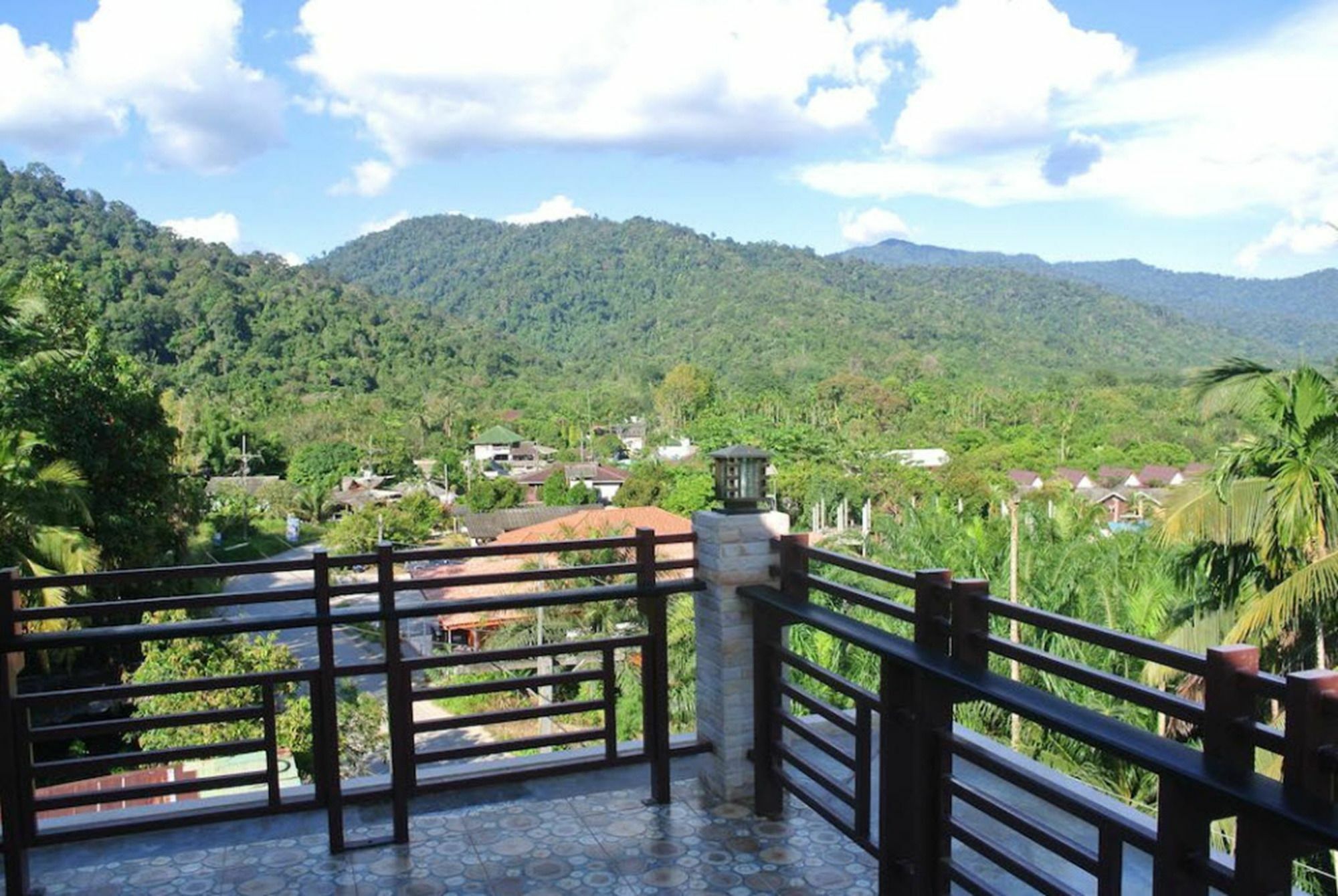 Khao Sok Nature Place - Sha Certified Khao Sok National Park Экстерьер фото